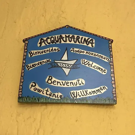 Acquamarina Couette-café La Maddalena (Cagliari)